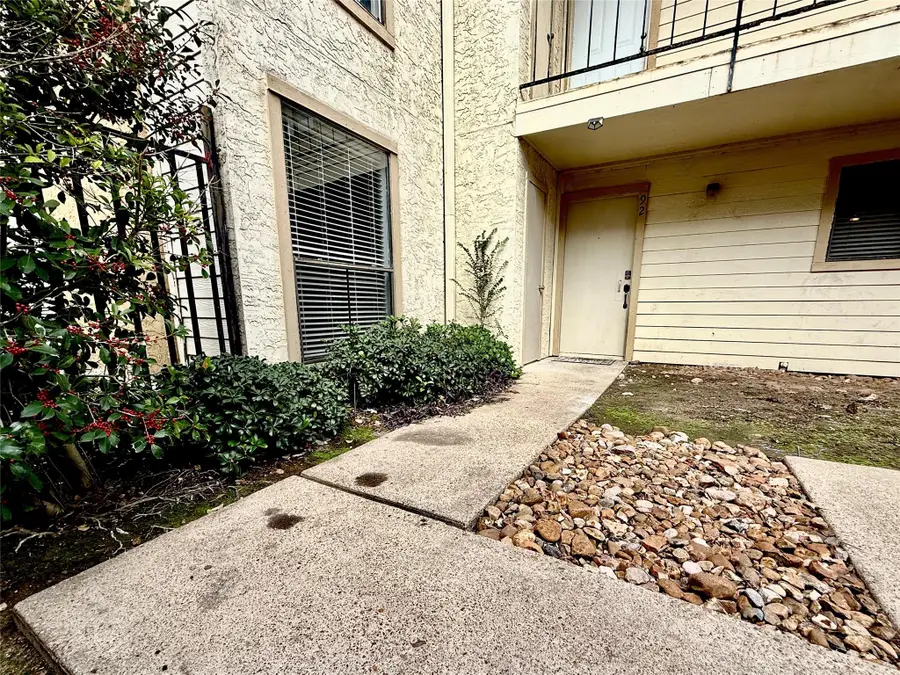10075 Westpark Drive #Unit 92, Houston, TX 77042 - #3