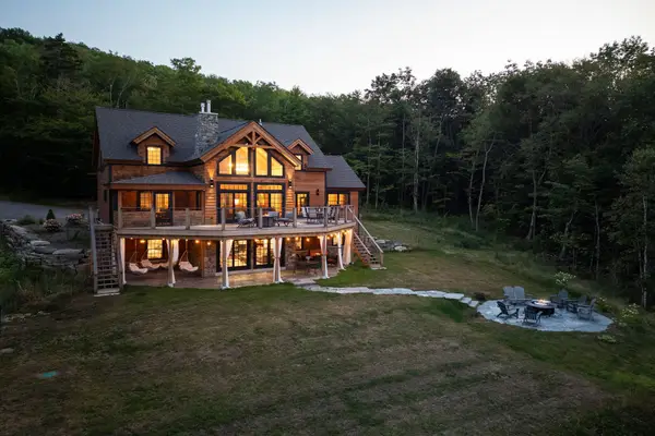 365 Tunnel Stream Road, Benton, NH 03785