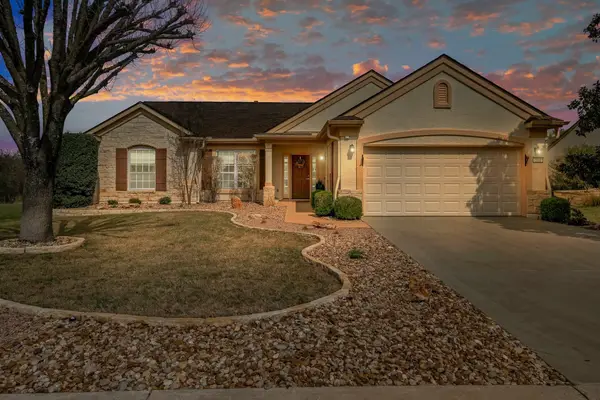 511 Dove Hollow Trl, Georgetown, TX 78633