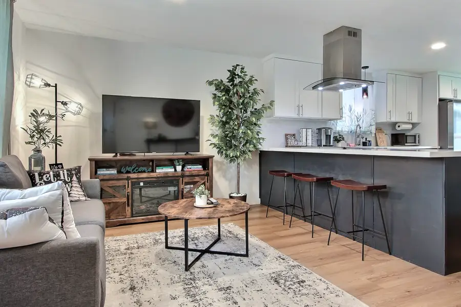 6903 S Cheyenne Street, Tacoma, WA 98409 - #3