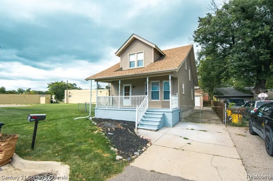 21001 Oxford Avenue, Farmington Hills, MI 48336 - Image #3