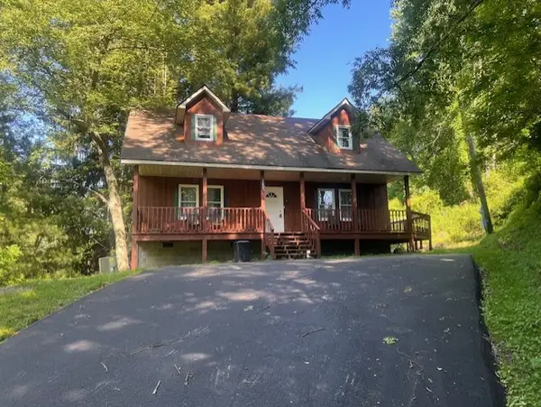 3820 WITTEN VALLEY ROAD, Tazewell, VA 24651