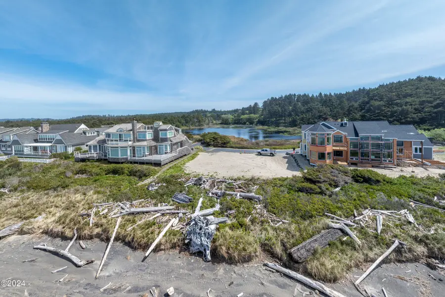 6440 SW Arbor, South Beach, OR 97366 - #3