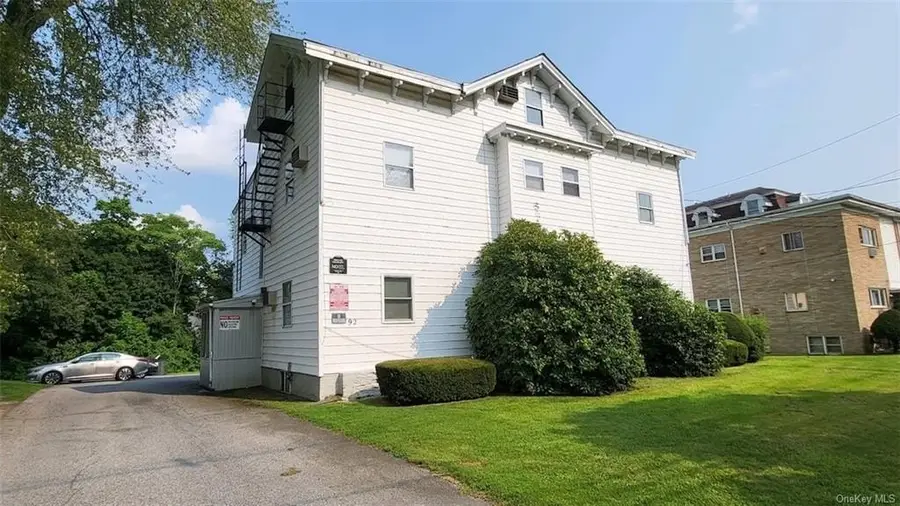 92 S Hamilton Street #7, Poughkeepsie, NY 12601 - #2