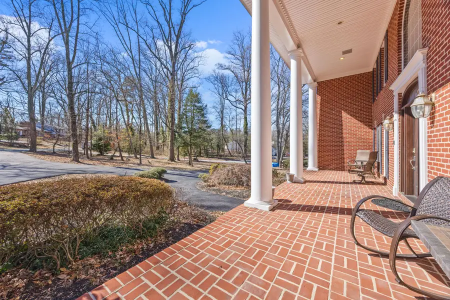 415 Edgewater Rd, Pasadena, MD 21122 - Image #3