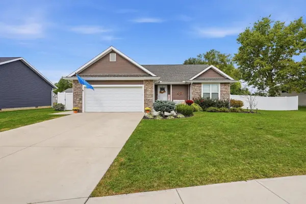 1180 Kennsington Drive, Findlay, OH 45840