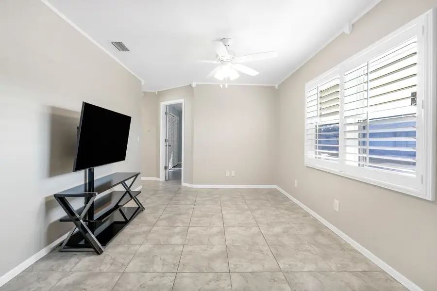 12400 Park Boulevard #119, Seminole, FL 33772 - Image #3