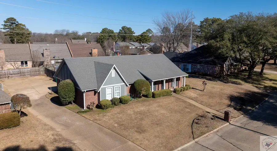 3407 Williamsburg Ln, Texarkana, TX 75503 - Image #2