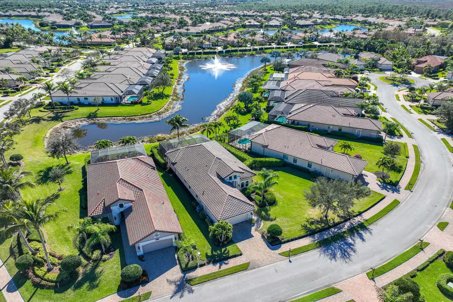 6550 Roma Way, Naples, FL 34113 - #3