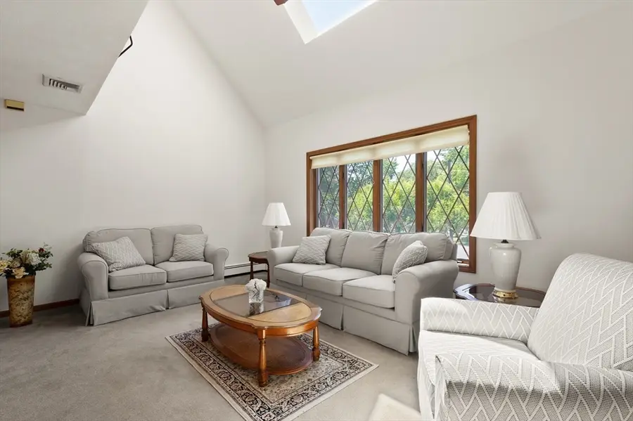 45 Anthony Ln, Dedham, MA 02026 - #3