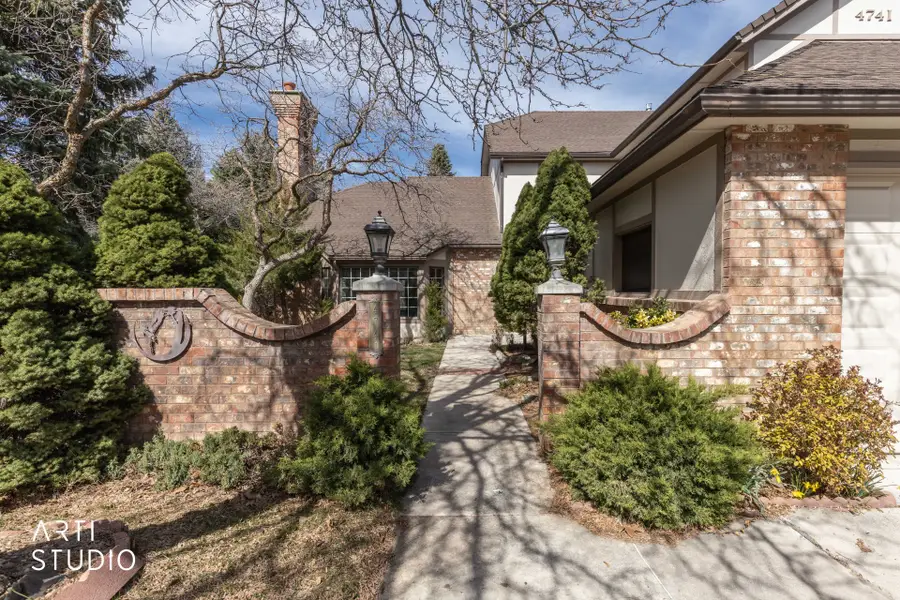 4741 S Banbury, South Ogden, UT 84403 - #3