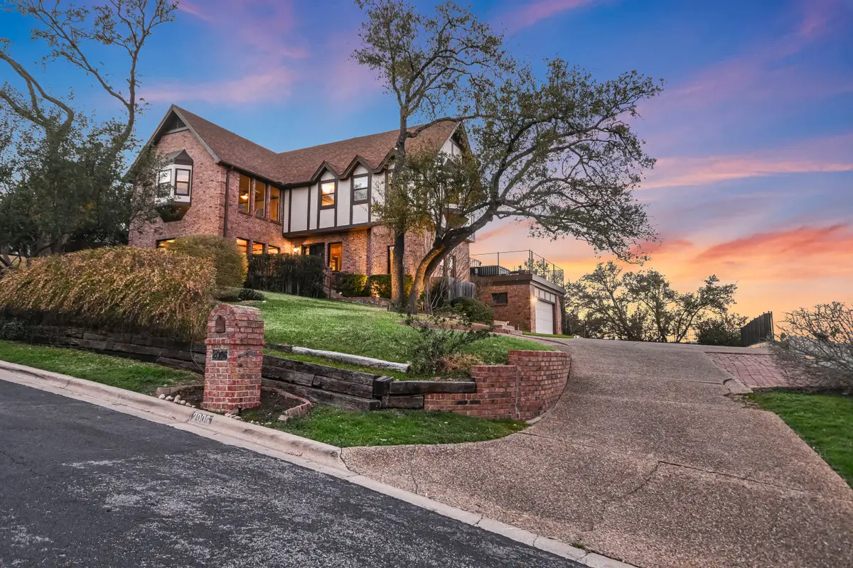 2006 Wychwood Dr, Austin, TX 78746 - #1