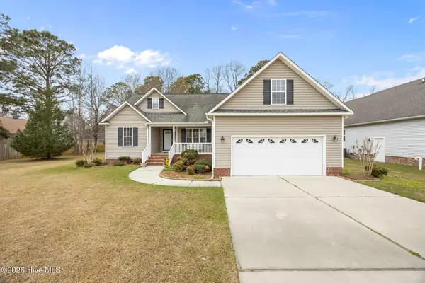 304 Fishing Creek Drive, New Bern, NC 28562