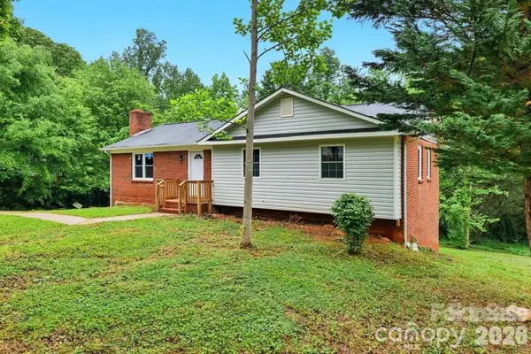 131 Little Forest Lane, Statesville, NC 28625