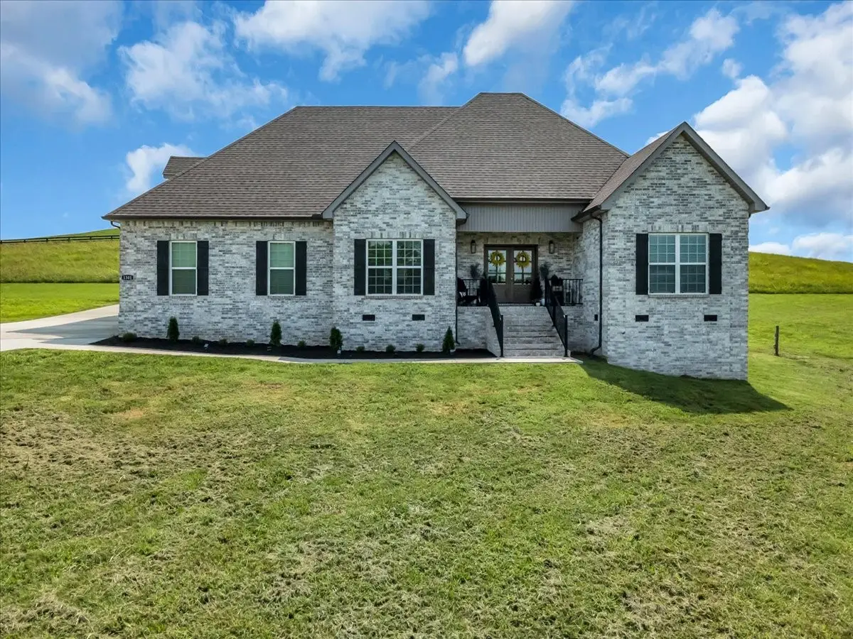 1301 Whiteside Hill Rd, Wartrace, TN 37183 - #1