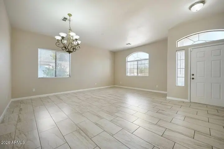 5619 W Frier Dr, Glendale, AZ 85301 - #1