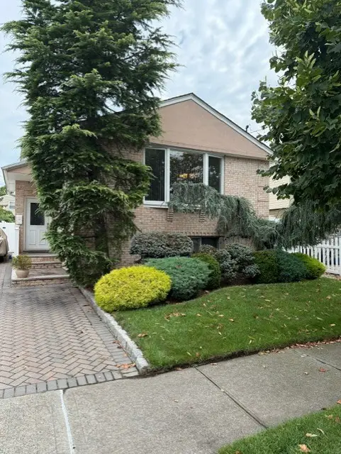 171 Merrill Avenue, Staten Island, NY 10314