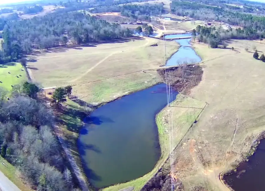 8827 FM 1404, Gilmer, TX 75645 - Image #3