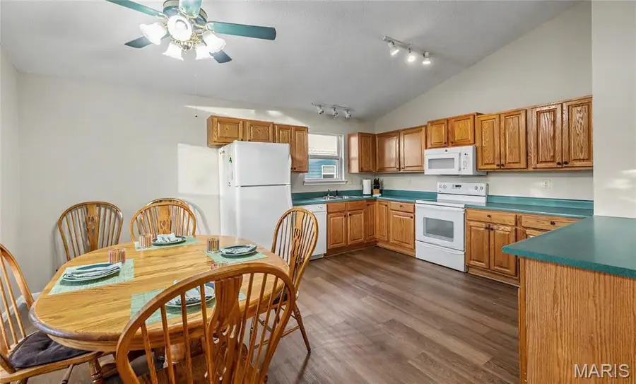 1938 Lakeshore Drive, Cuba, MO 65453 - #3