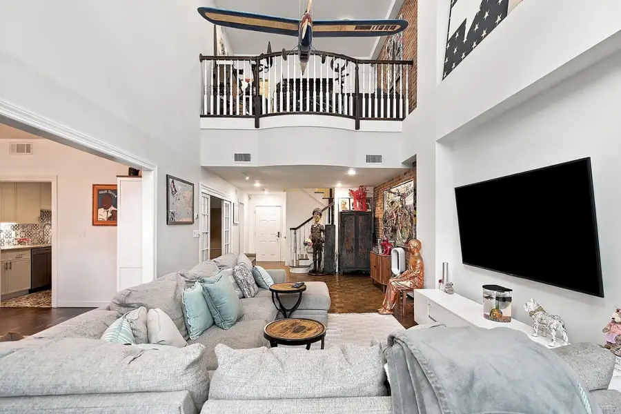 208 SHEARWATER CT W unit: 13, Jersey City, NJ 07305 - #2