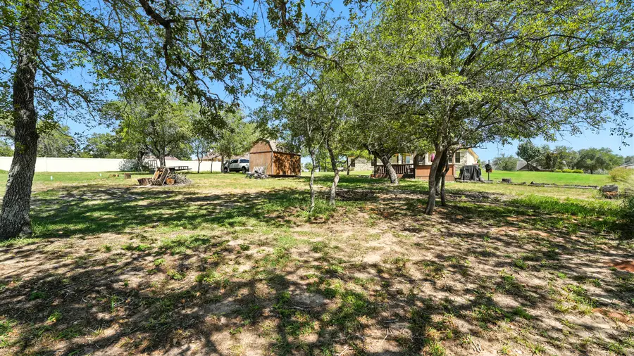 121 Carrizo Ridge, Floresville, TX 78114 - Image #3