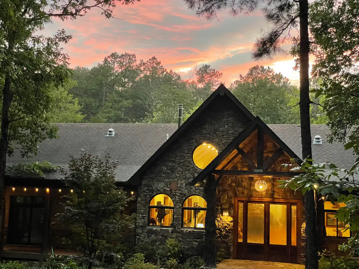 137 Bucksnort Lane, Mena, AR 71953 - Image #1