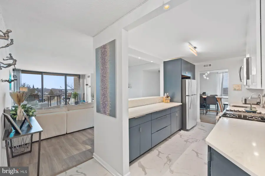 4 Monroe Street #Unit 4-705, Rockville, MD 20850 - #2