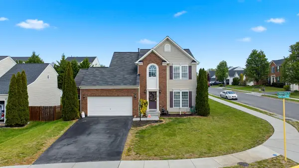 100 Half Penny Ct, STEPHENS CITY, VA 22655