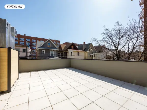 379 Ocean Parkway #2C, Brooklyn, NY 11218