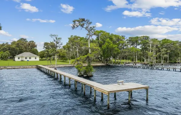 102 Sandra Lane, Crescent City, FL 32112