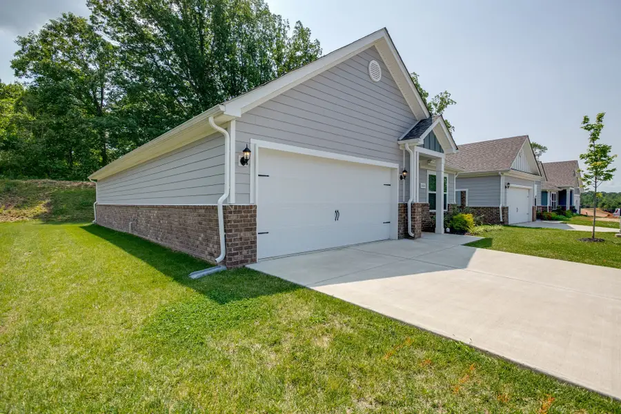 1003 Autumnwood Dr, Dickson, TN 37055 - Image #3