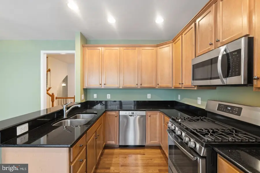 5106 Village Fountain Place, Centreville, VA 20120 - #3