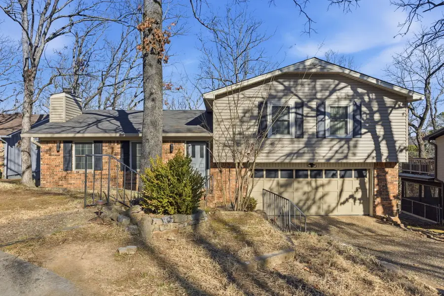 17 Shawnee Forest Cove, Little Rock, AR 72212 - #3