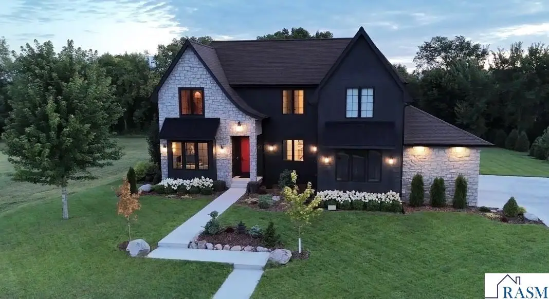 626 Marie Lane, North Mankato, MN 56003 - Image #1