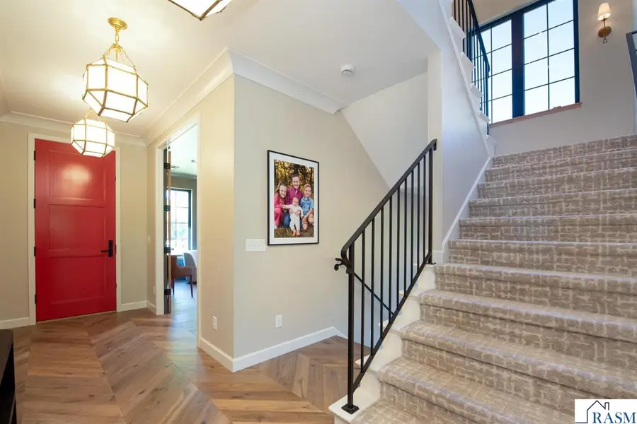 626 Marie Lane, North Mankato, MN 56003 - Image #3