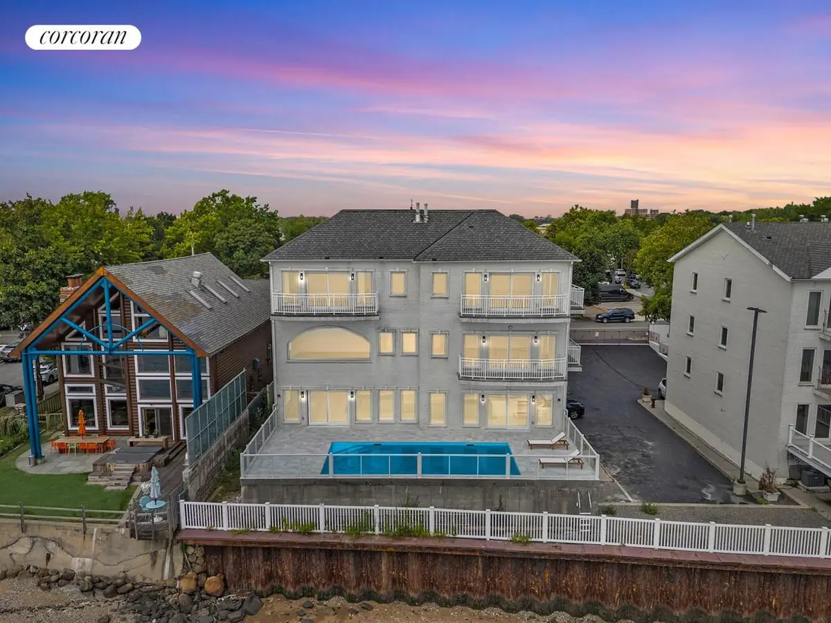 4 Angelas Place, Bronx, NY 10465 - #1