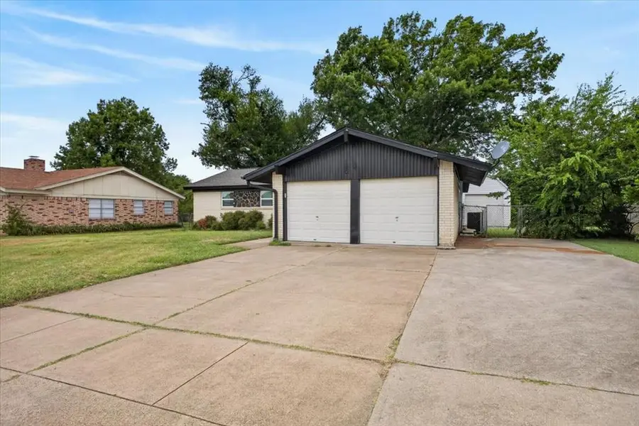 5205 Cloyce Court, North Richland Hills, TX 76180 - #3