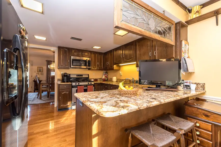 68 Amity Dr, Chesterbrook, PA 19087 - Image #2