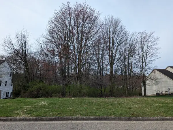 42 Wildwood Lane W, Mount Vernon, OH 43050