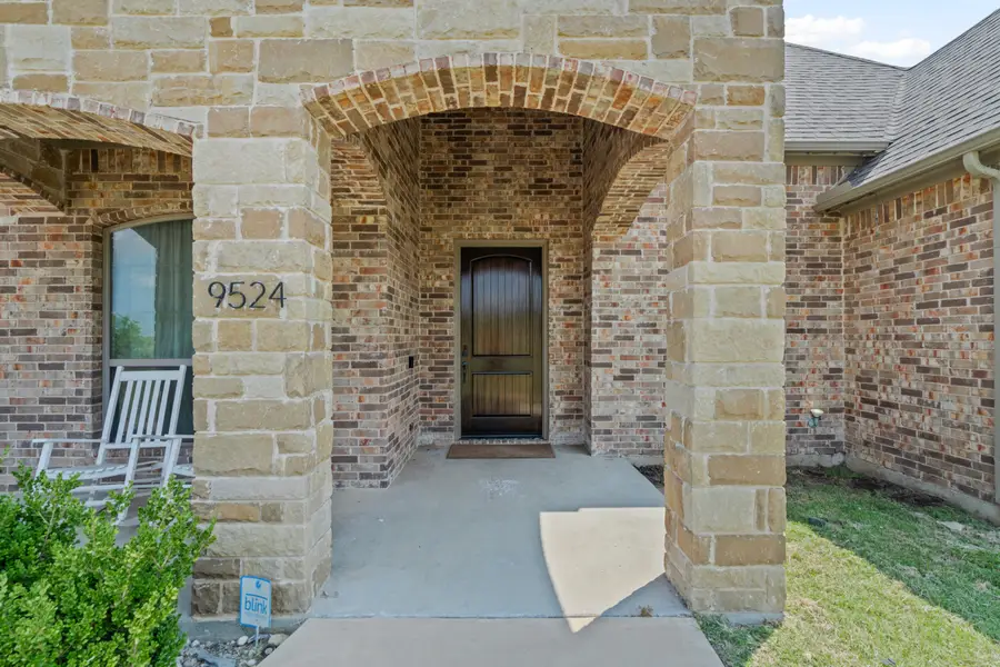 9524 Bear Creek Road, Aledo, TX 76008 - Image #3