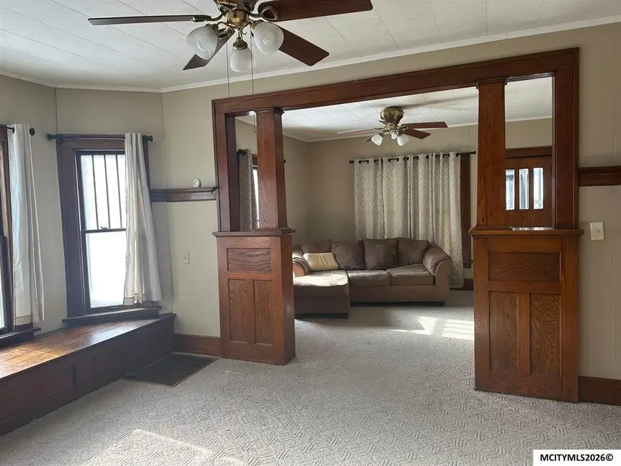 147 N Crescent Drive, Mason City, IA 50401 - Image #3