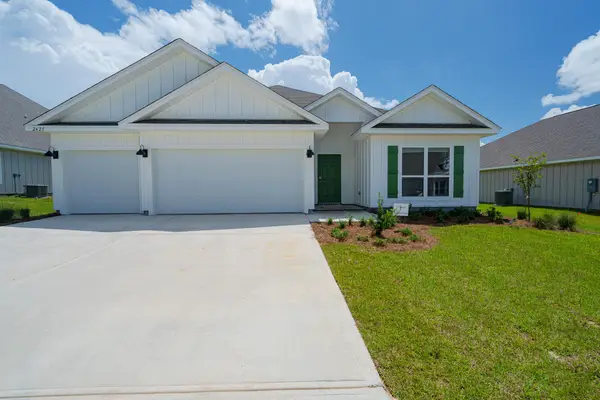 2425 Dakota Way, Crestview, FL 32536