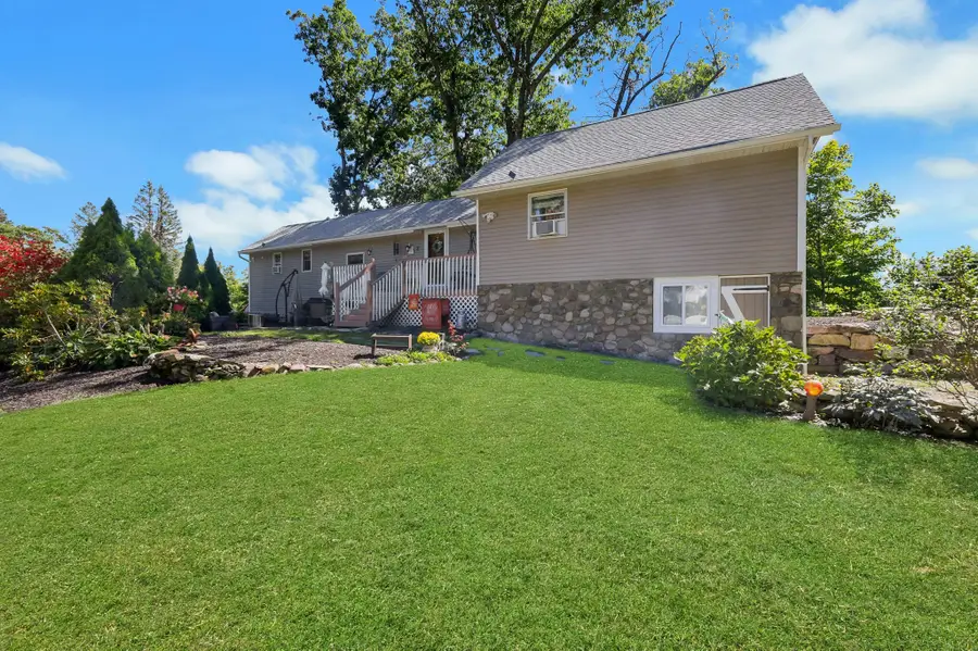 2 Kushaqua Trail, Hewitt, NJ 07421 - #2