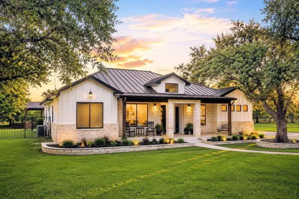 111 Craigen Rd, Liberty Hill, TX 78642