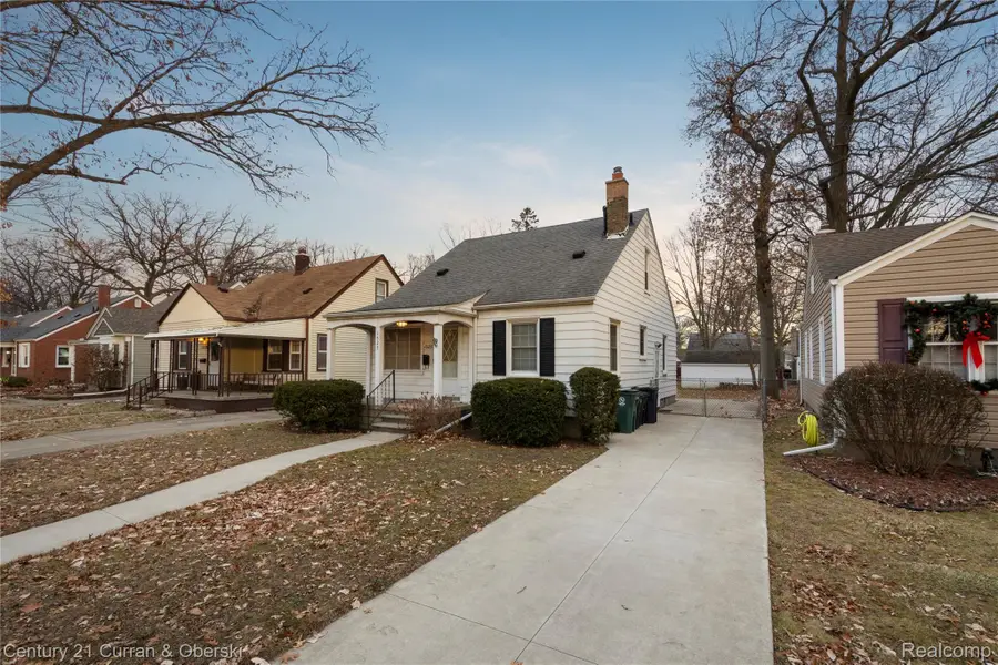1525 Cherokee Avenue, Royal Oak, MI 48067 - #3