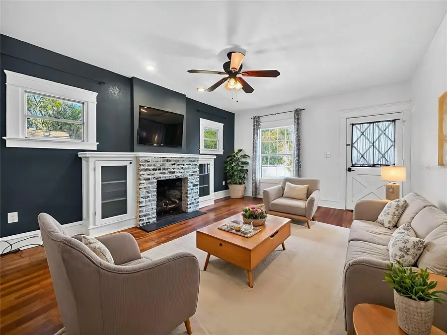 1016 Washington Avenue, Eustis, FL 32726 - #3