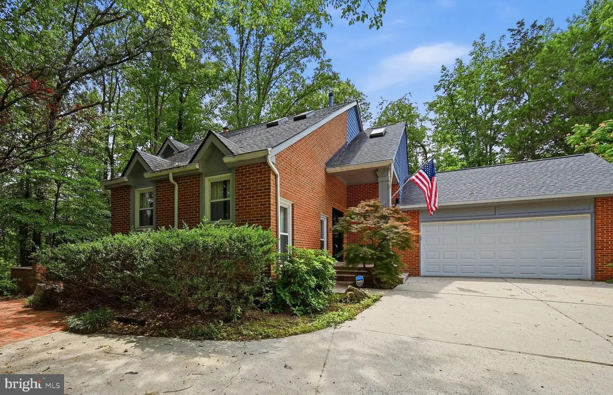 5610 Cavalier Woods Lane, Clifton, VA 20124 - #1