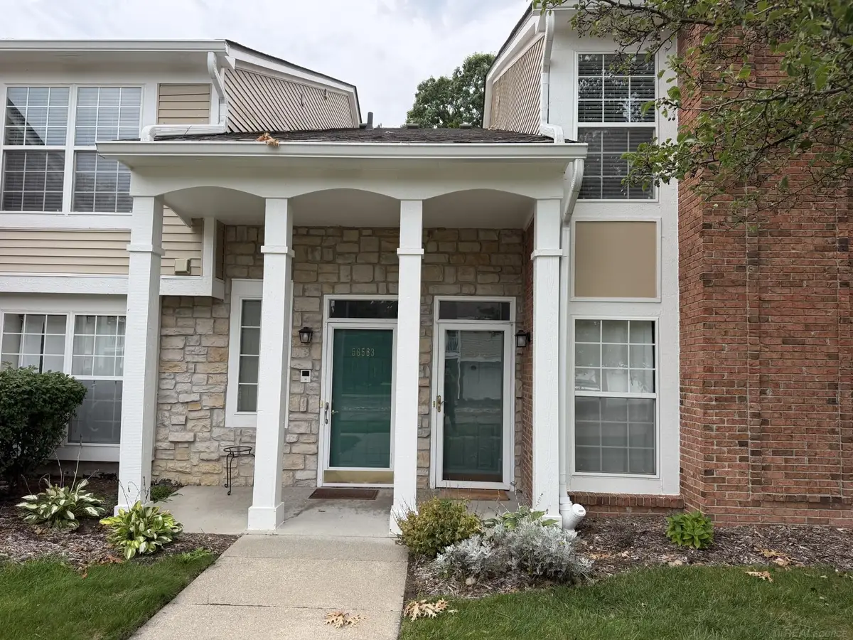 56555 Scotland, Shelby, MI 48316 - #1