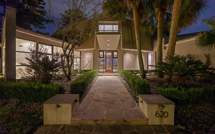 620 E 7th Avenue, Covington, LA 70433 - #3