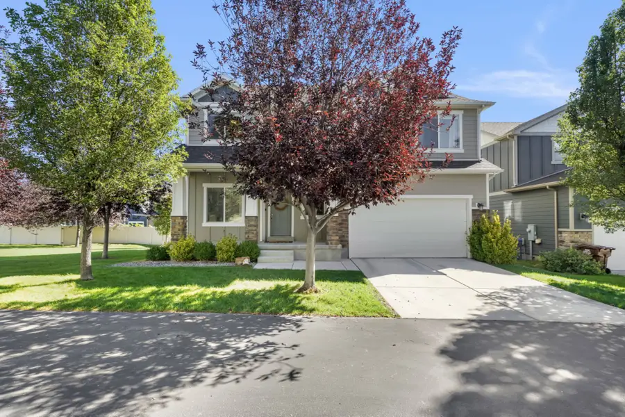 5133 E High Noon Ave, Eagle Mountain, UT 84005 - #2
